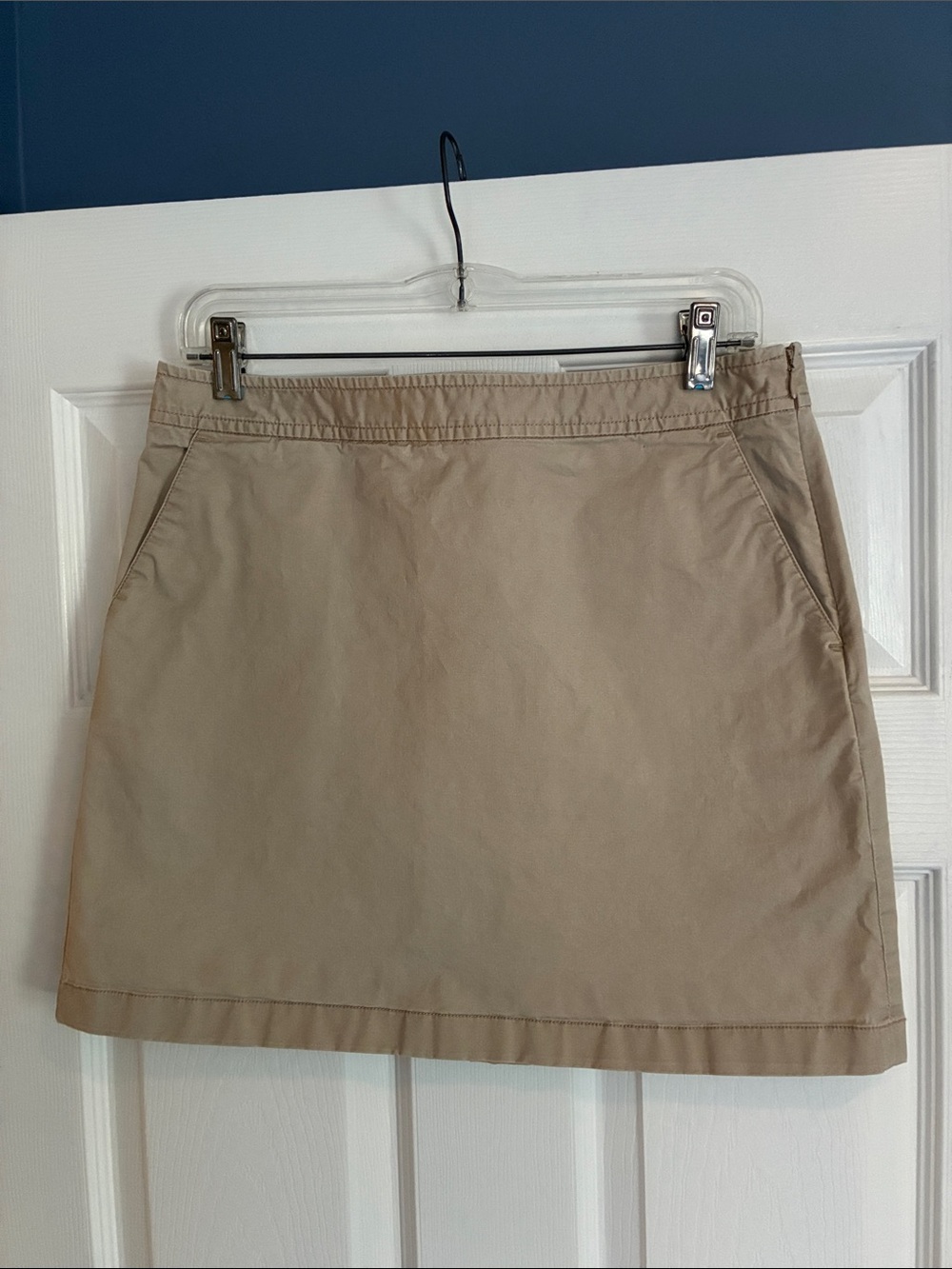 Vineyard Vines Skirt, Classic Tan / Beige, Size 6